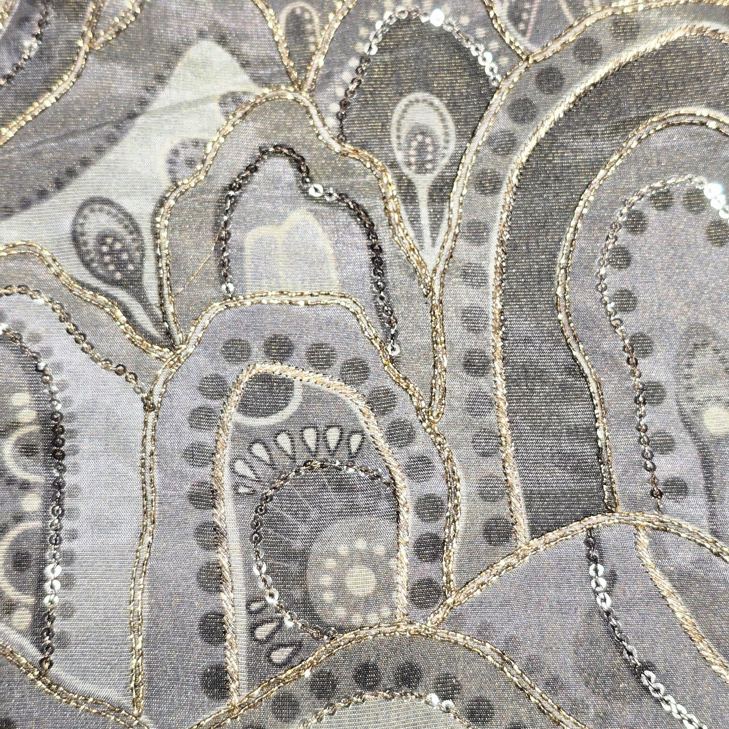 Tissue Jerry Embroidery